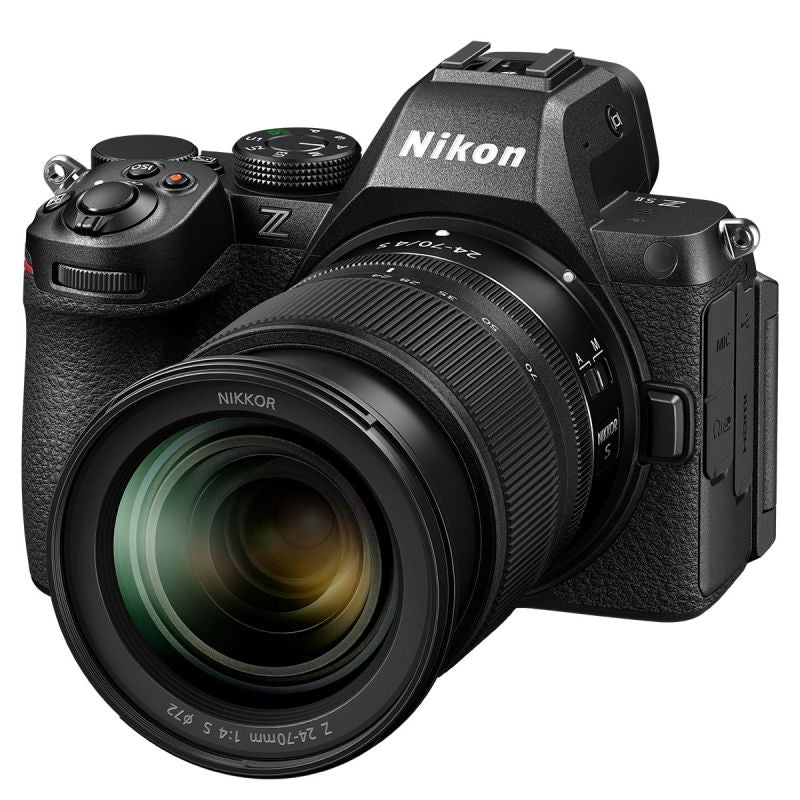 Nikon Z 5II + Nikon 24-70 mm f/4 Z S