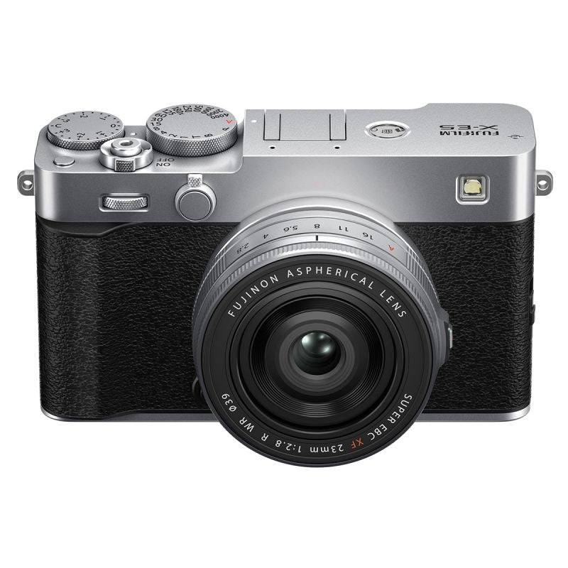 Fujifilm X-E5 (Silver) + Fujifilm XF 23 mm f/2,8 R WR