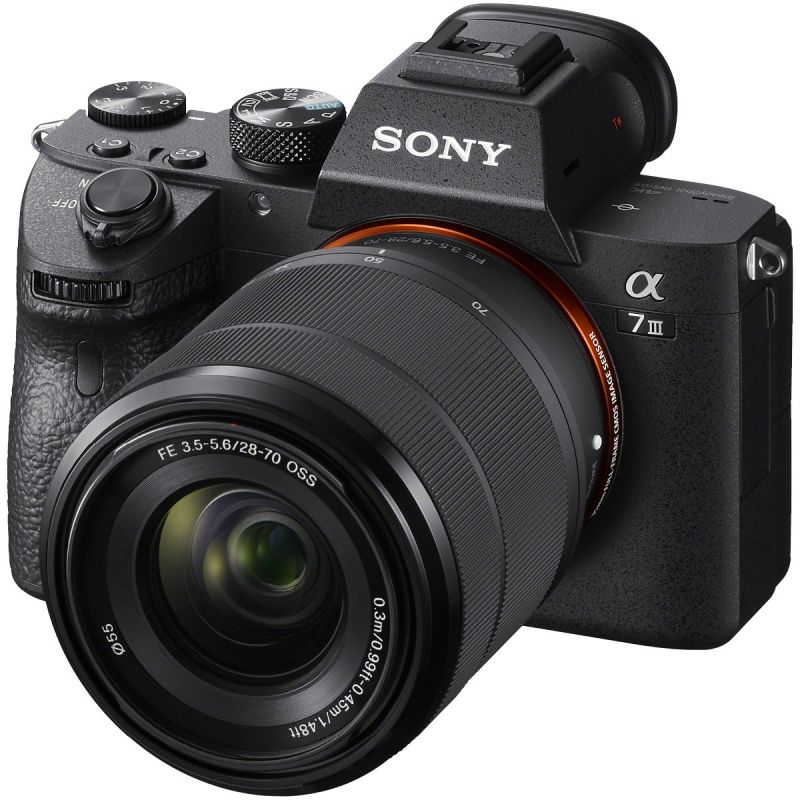 Sony Alpha 7 III + Sony 28-70 mm f/3,5-5,6 OSS FE