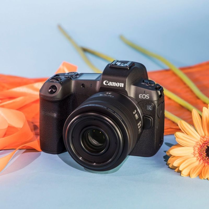 Canon RF 35 mm f/1,8 IS Macro STM