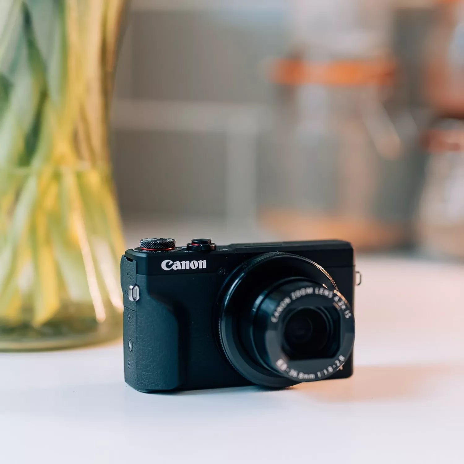 Canon PowerShot G7X Mark III + Battery Kit (Canon 3637C014) – Black